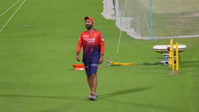 ஆர்சிபி, ஐபிஎல், தினேஷ் கார்த்திக், RCB vs PBKS