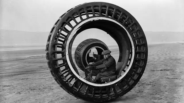 Dinosfera en Somerset, suroeste de Inglaterra, 1932