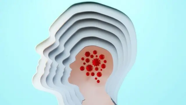 Mental Health : 'मोबाईल काढून घेतला की माझा मुलगा हिंसक होतो'