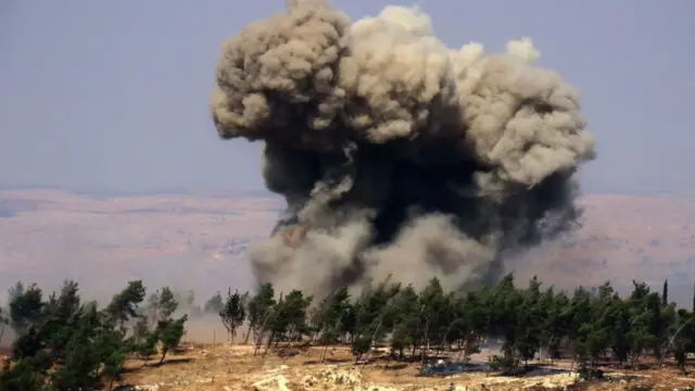 Клуб дыма от взрыва