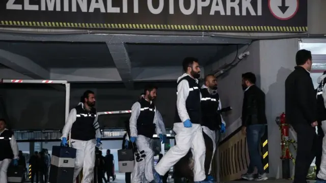 Abakora mu bikorwa by'iperereza ku byaha ba Turukiya bakomeje iperereza, hashakishwa n'umurambo wa Bwana Khashoggi