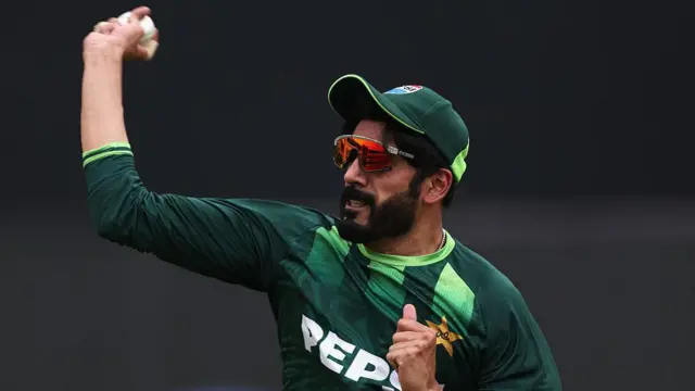 उस्मान तारिक़