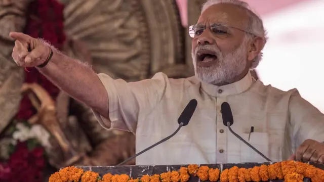 नरेंद्र मोदी