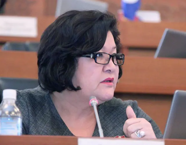 Жылдызкан Жолдошева, Жогорку Кеңештин мурдагы депутаты 