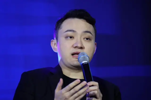 Tỷ phú tiền điện tử gốc Trung Quốc Justin Sun, một người mua lớn token World Liberty và đồng tiền meme $TRUMP, phát biểu tại Tuần lễ Blockchain Hàn Quốc 2025 tại Seoul vào tháng Chín