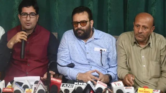 शाह फै़सल फिर से सरकारी नौकरी में लौटने के सवाल पर क्या बोले?