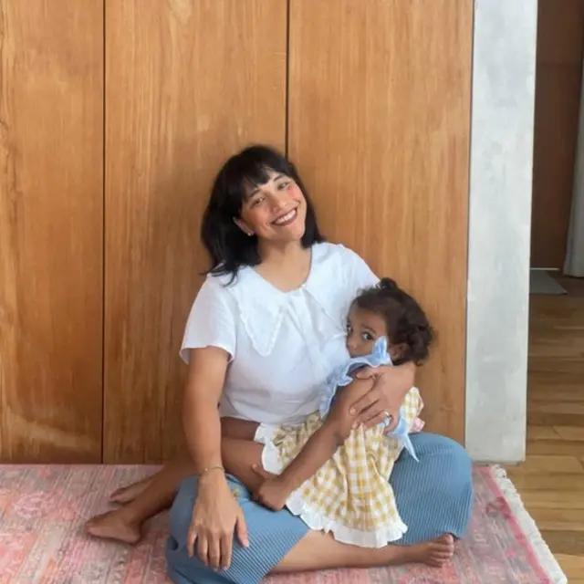 Nia Umar, Asosiasi Ibu Menyusui Indonesia.