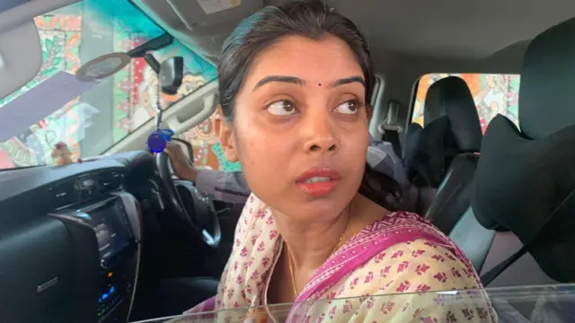 बिंदु गुलाब यादव.