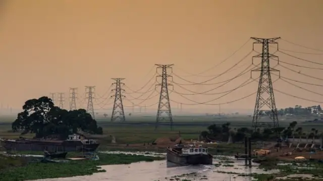 বিদ্যুতের লাইন 