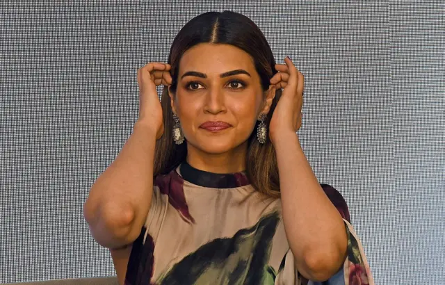 कृति सेनन
