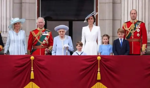 The Queen stood on the balcony of Buckingham Palace alongside Prince Charles and Prince William during her Platinum Jubilee celebrations in London in June
