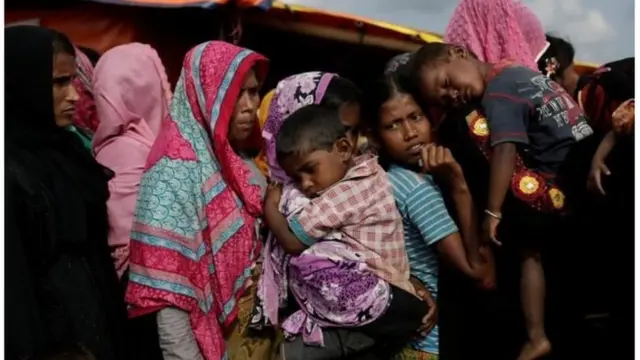 অগাস্টে সামরিক অভিযান শুরুর পর সাড়ে ৬ লাখের বেশি রোহিঙ্গা পালিয়ে বাংলাদেশে আশ্রয় নিয়েছেন