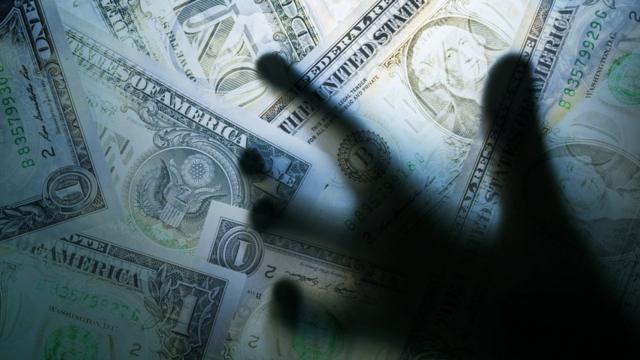 Esconder tu dinero en casa: los peores lugares