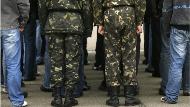 призов