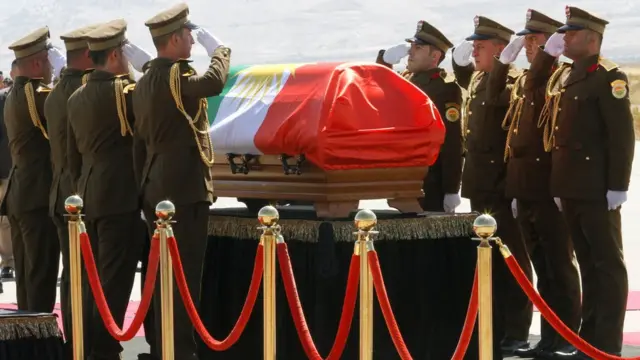 تشییع جنازه فرودگاه سلیمانیه