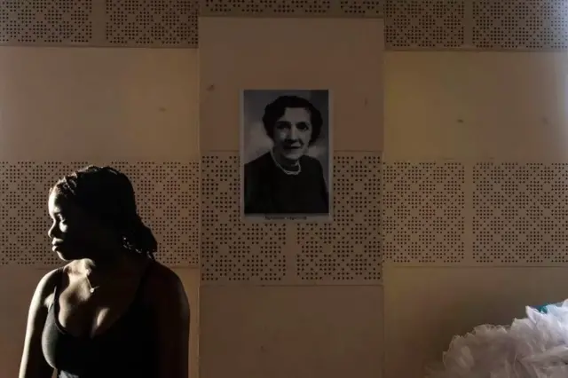 TH