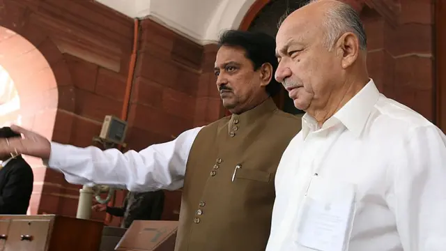 सुशील कुमार शिंदे