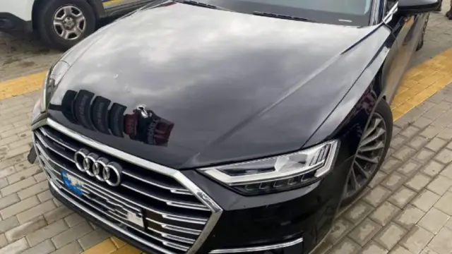 Замах на Шефіра