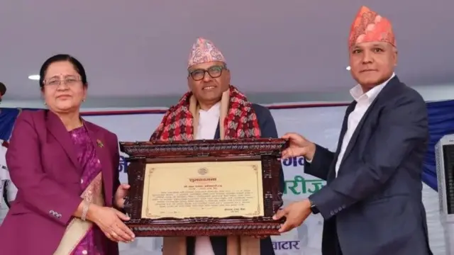 तात्कालिक गभर्नर महाप्रसाद अधिकारीको बिदाइ