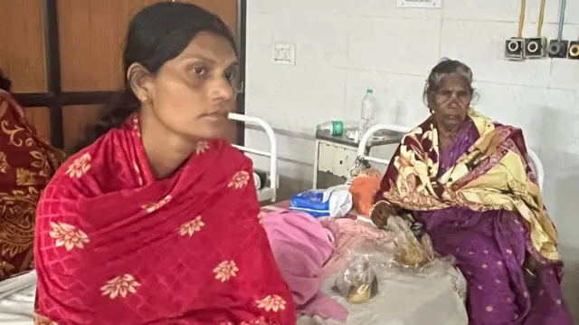 नवजात की मां रंजीता नायक और नानी रम्भावती नायक