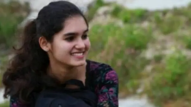 અવનિ ચતુર્વેદી