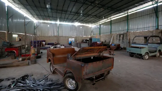 السيارة الجديدة