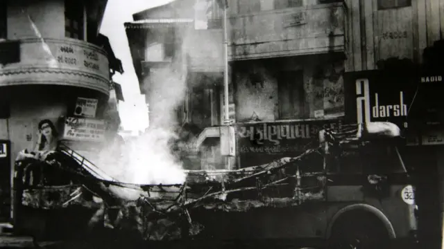 આંદોલન દરમિયાન અમદાવાદમાં હિંસા થઈ હતી