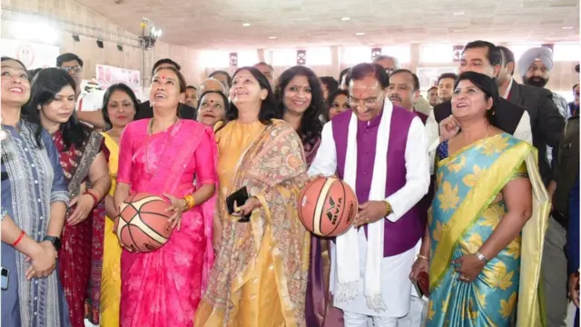 मानसी नेगी