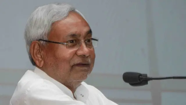 नीतीश कुमार