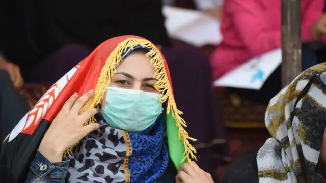 شپږیزې لیګ سیالۍ