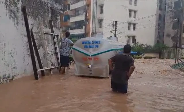 ਗੁਲਮੋਹਰ ਐਕਸਟੈਂਸ਼ਨ