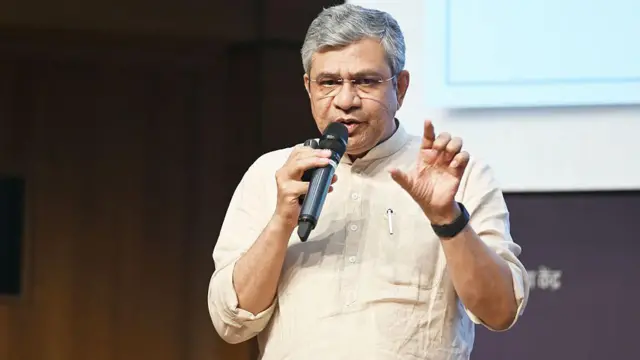 ஐஆர்சிடிசி, டிக்கெட் முன்பதிவு, தட்கல் புக்கிங், முறைகேடு, ரயில்வே, தெற்கு ரயில்வே