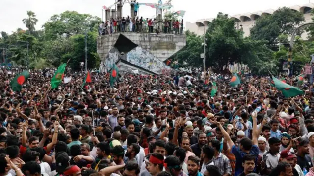 Hiriirtonni masaraa erga seenanii booda MM Baangilaadash biyyaa baqatan