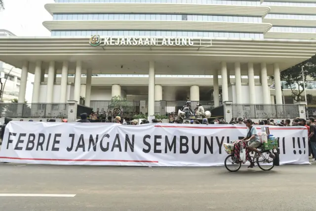 Aksi unjuk rasa di depan Kejaksaan Agung pada 22 Juli 2026