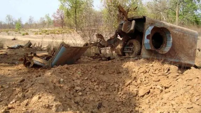 நக்சல் தாக்குதல்