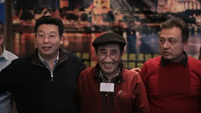 南蒙古呼拉尔台的主席席海明