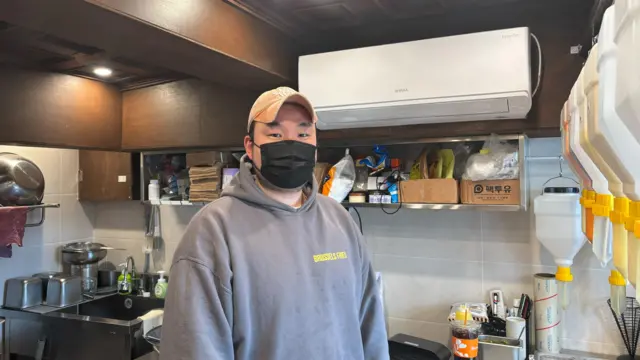 안국역에서 감자튀김 가게를 운영하는 최승열씨