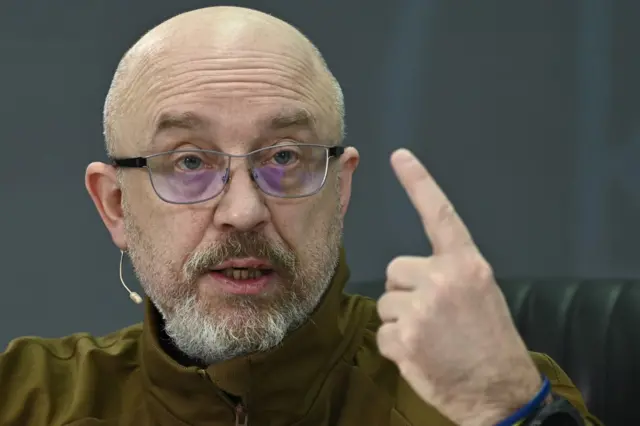 "Я - оптиміст". Резніков назвав строки завершення війни - BBC News Україна