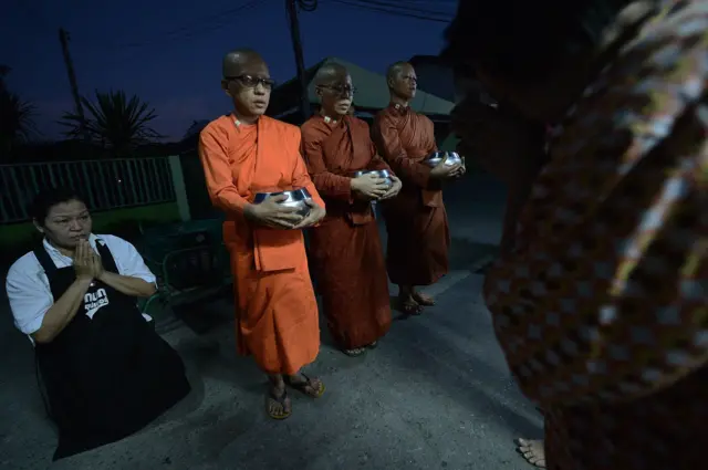 ภิกษุณีสงฆ์