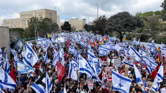 ইসরায়েলে বিক্ষোভ