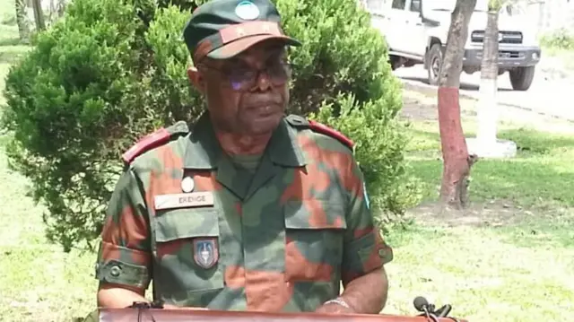 Gen.Maj Ekenge yavuze ko hari abandi benshi bafashwe bashinjwa ubutasi n'ubugambanyi