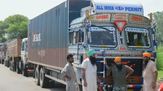 ट्रक ड्राइवर 