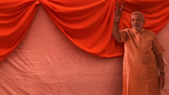 अशोक मोची के घर के पास बीजेपी का दफ़्तर