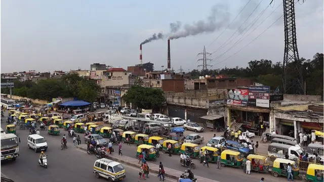 ज़हरीला धुंआं