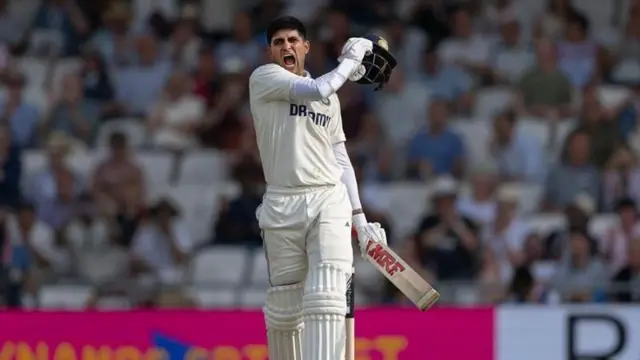 कर्णधार म्हणून शुबमन गिलनं पहिलं कसोटी शतक झळकावलं.