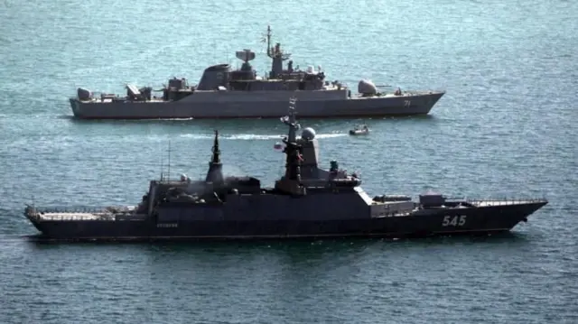 Meli ya Urusi wakati wa mazoezi ya pamoja ya majini na Iran katika Bahari ya Oman mnamo Februari 19.