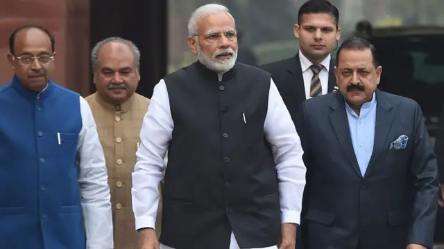 नरेंद्र मोदी