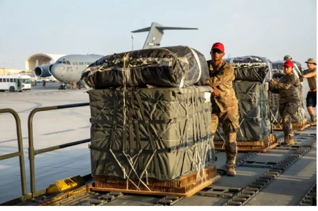 Les coûts du transport aérien de l'aide sont multipliés par sept, selon les chiffres du PAM.