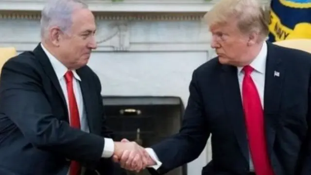 डोनाल्ड ट्रंप