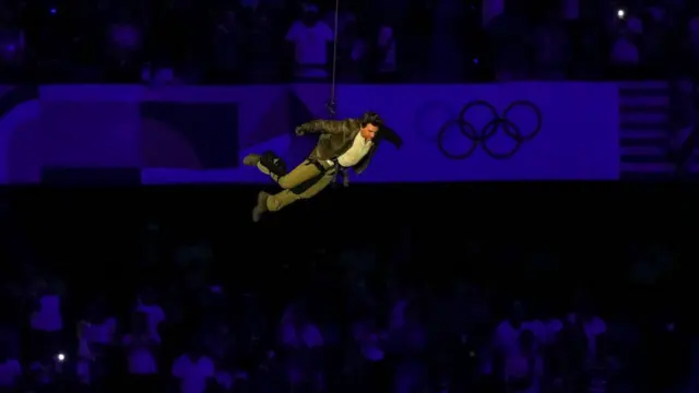 பாரிஸ் ஒலிம்பிக் நிறைவுவிழா புகைப்படங்கள்